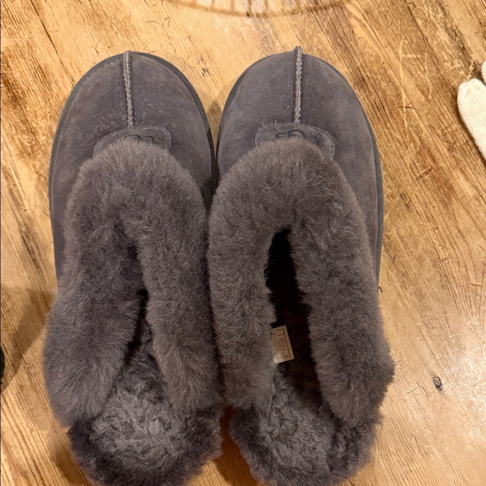 UGG Charcoal Women's Slippers